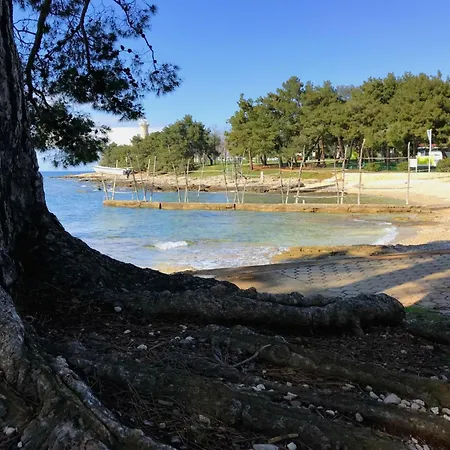 Mit Zwei Schlafzimmern In Strandnaehe By Interhome Bašanija